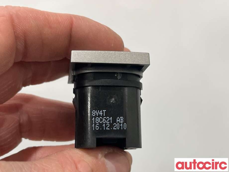 Bryter rutevarme til Ford Kuga 2008-2012 (Type I)  (FORD|1559586|8V4T18C621AB)