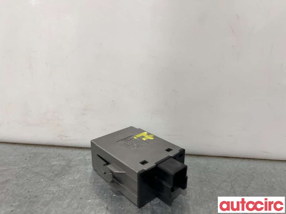 Bryter setevarme til Ford Kuga 2008-2012 (Type I)  (FORD|1559535|8V4T-19K314-AB)