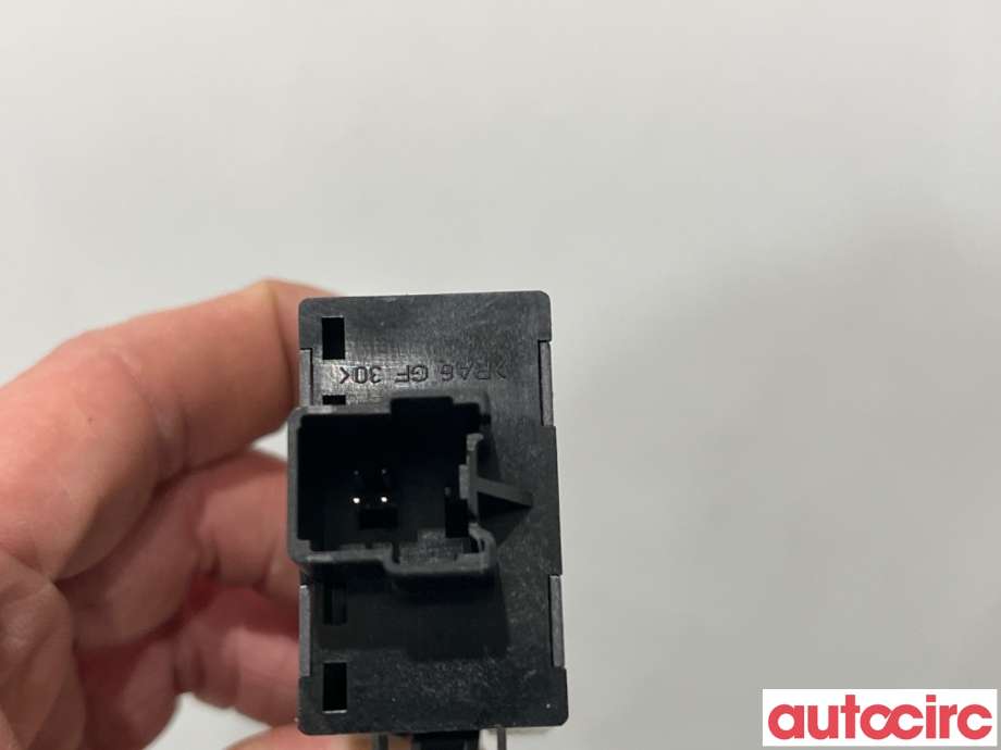 Bryter setevarme til Ford Kuga 2008-2012 (Type I)  (FORD|1559535|8V4T-19K314-AB)