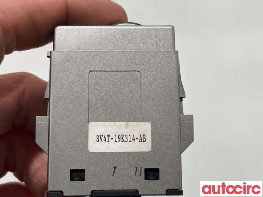 Bryter setevarme til Ford Kuga 2008-2012 (Type I)  (FORD|1559535|8V4T-19K314-AB)