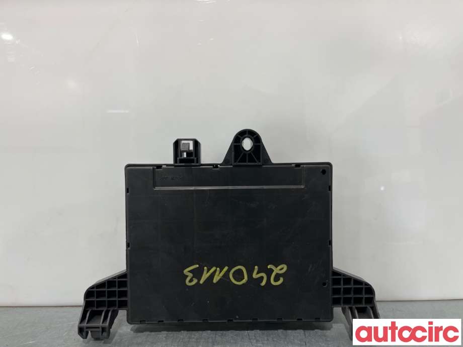 Sikringsboks til Opel Astra J 2010-2015 (OPEL|13368652|365927271)