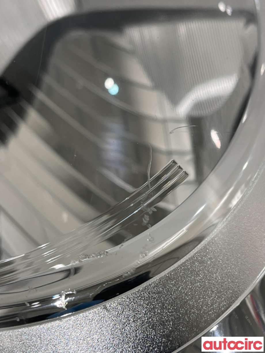 Frontlykt venstre halogen til Renault Kangoo 2008-2021 (Type II)  (RENAULT|7701068181|260607383R)