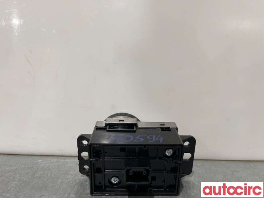 Bryter diverse til Suzuki SX4 S-CROSS 2013-->> (Type II)  (SUZUKI|37790-61M00|)