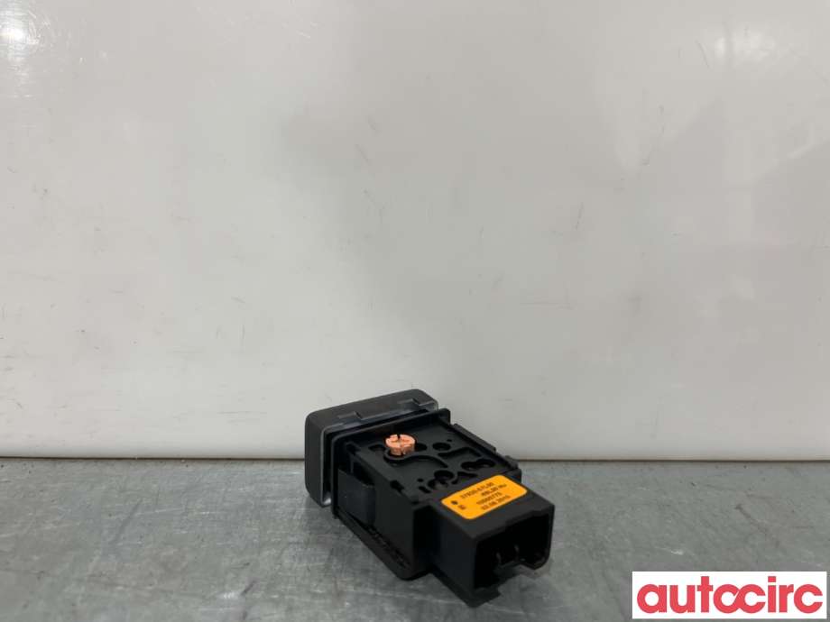 Bryter diverse til Suzuki SX4 S-CROSS 2013-->> (Type II)  (SUZUKI|37930-68L00|)
