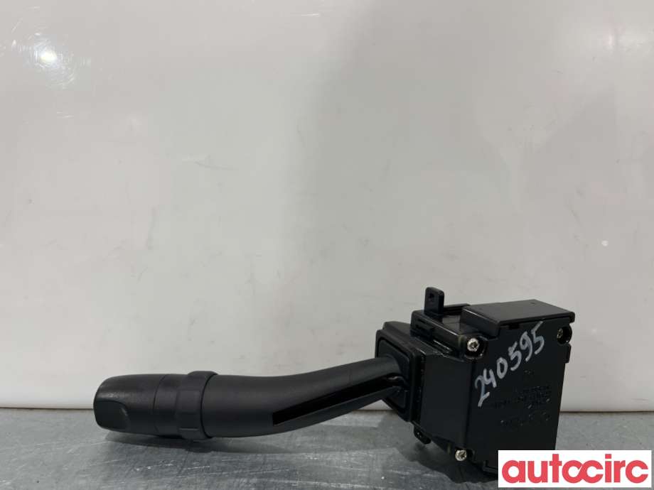 Bryter blink til Hyundai Ix35 2010-2015 (HYUNDAI|934103J201|)