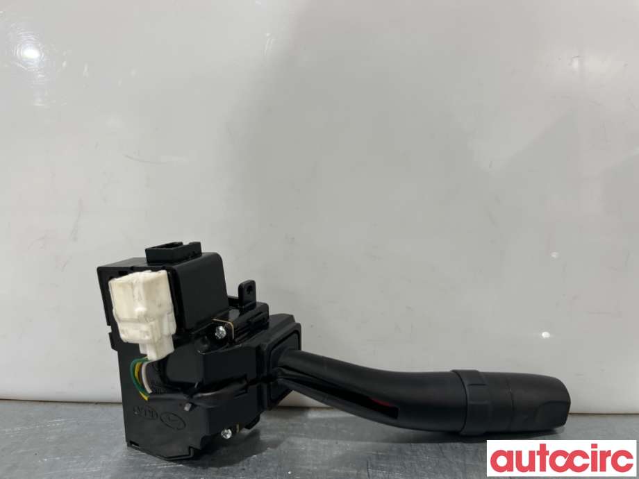 Bryter visker til Hyundai Ix35 2010-2015  (HYUNDAI|934203J101|)