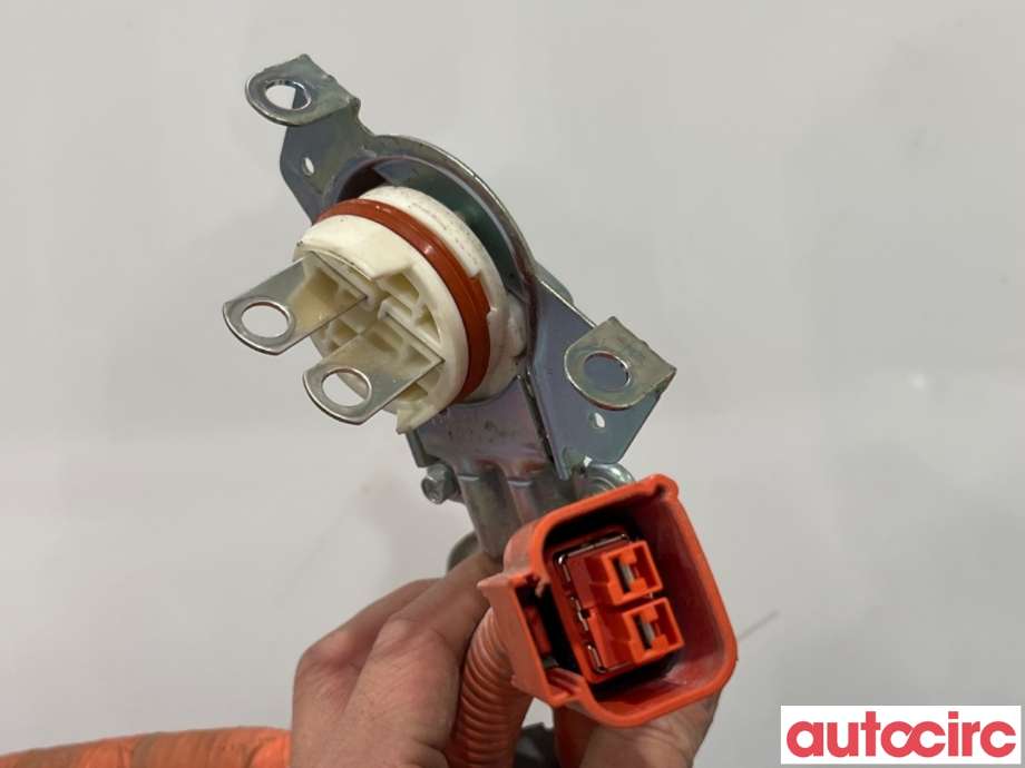Kabel høy volt (HV) hybrid til Toyota Yaris 2014-2020 (Type III, Fase 2)  (TOYOTA|821220D090|)