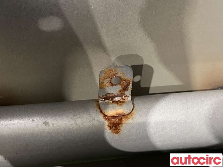 Dør høyre foran til Nissan Navara 2016-->> (D23) (D23) (NISSAN|H01004JKAA)