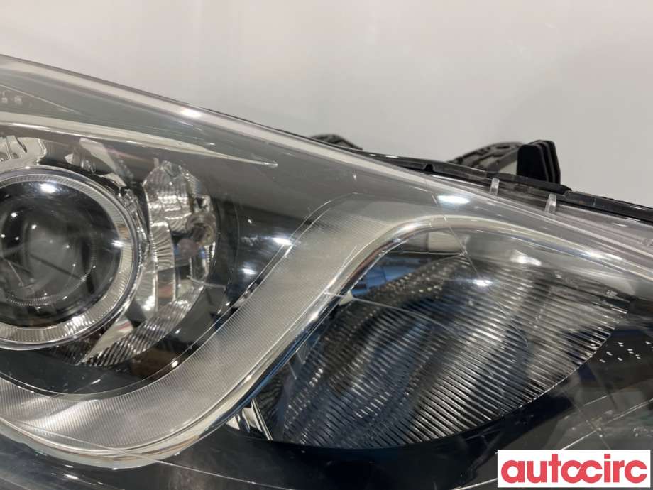 Frontlykt høyre halogen til Hyundai i30 2012-2017 (Type II)  (HYUNDAI|92102A6000)