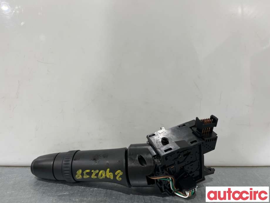 Bryter blink til Mitsubishi Outlander 2015-->> (Type III, Fase 2)  (MITSUBISHI|8614A246|)
