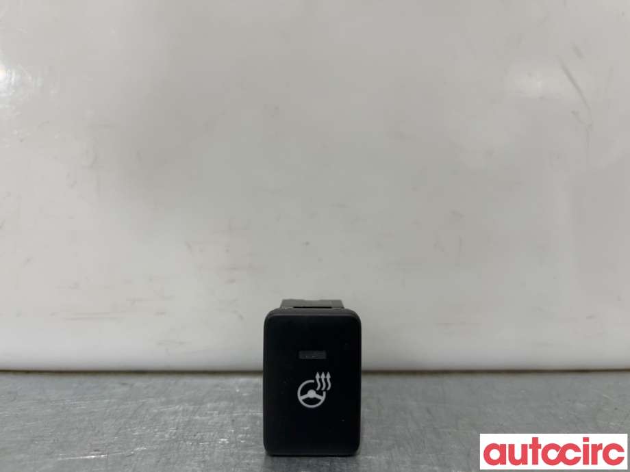 Bryter diverse til Mitsubishi Outlander, 2015-->> (Type III, Fase 2)  (MITSUBISHI|8612A050)
