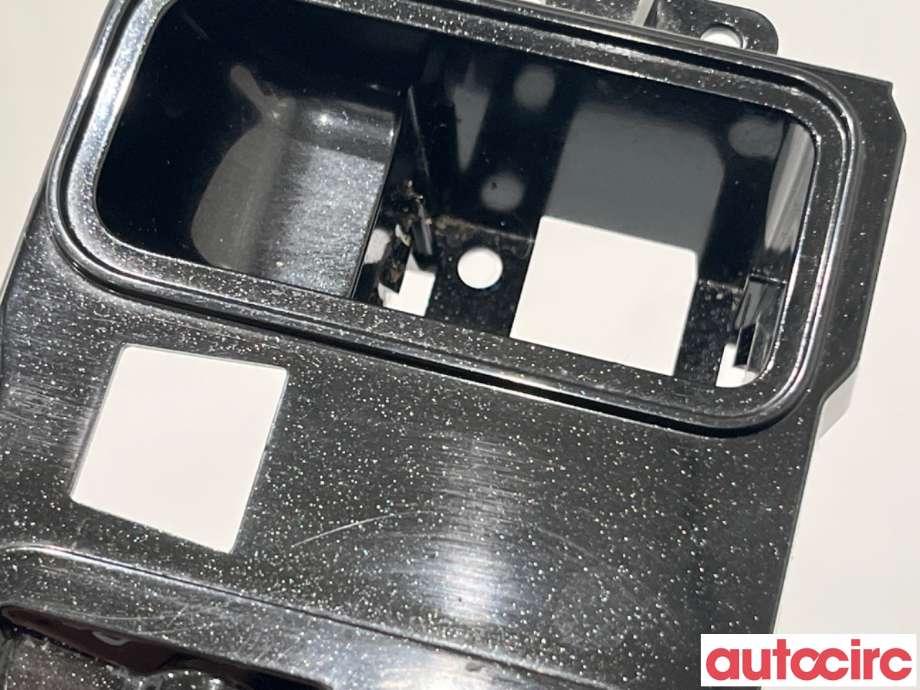 Innredning pakke til Mitsubishi Outlander 2015-->> (Type III, Fase 2)  (MITSUBISHI|8050A263XA|)