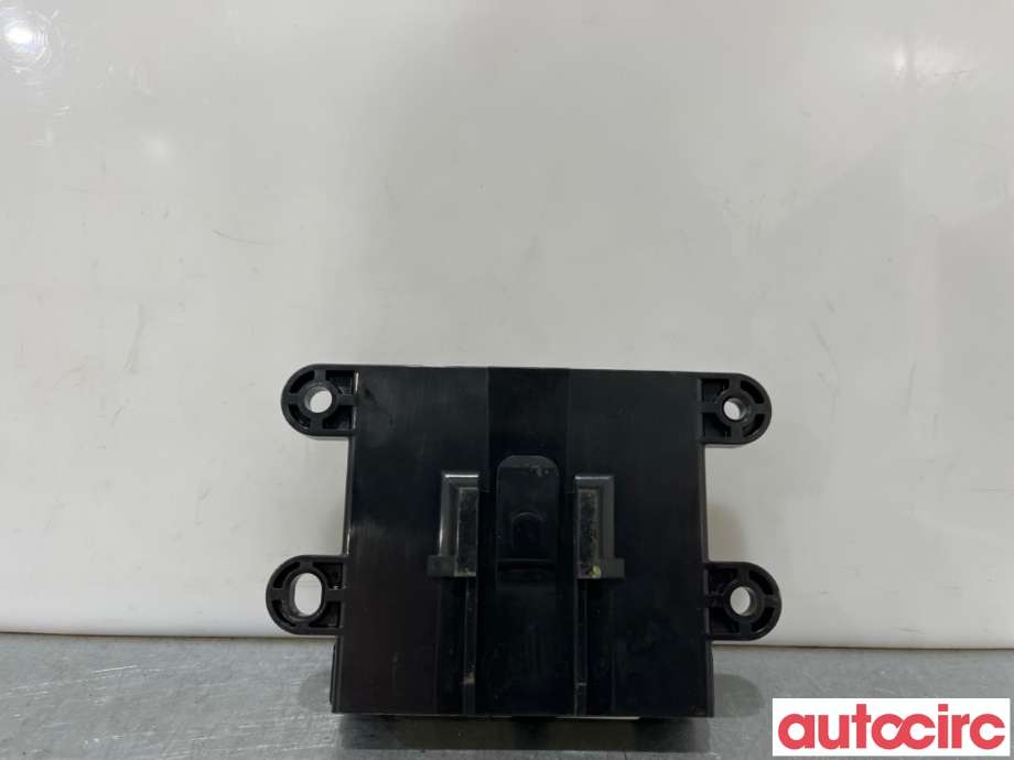 Styreenhet nøkkelfri/keyless til Mitsubishi Outlander 2015-->> (Type III, Fase 2)  (MITSUBISHI|8637B420|GGM-M002-205)