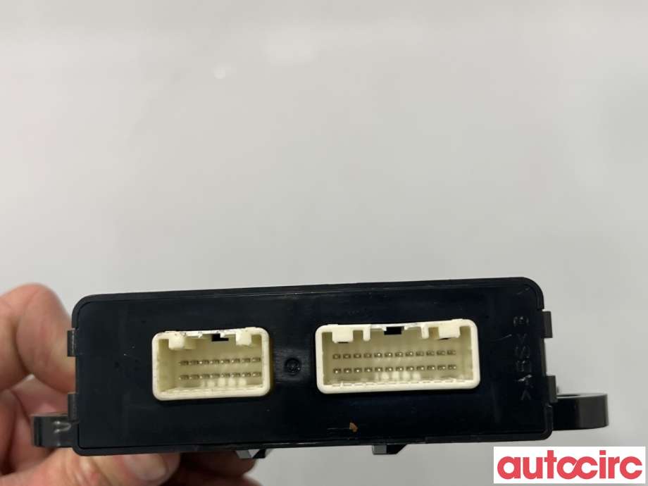 Styreenhet nøkkelfri/keyless til Mitsubishi Outlander 2015-->> (Type III, Fase 2)  (MITSUBISHI|8637B420|GGM-M002-205)