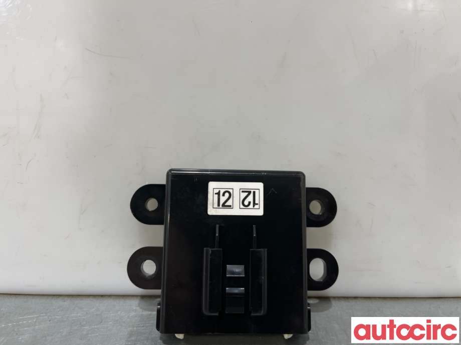 Styreenhet diverse til Mitsubishi Outlander 2015-->> (Type III, Fase 2)  (MITSUBISHI|8637C108|G8C-631M-B4)