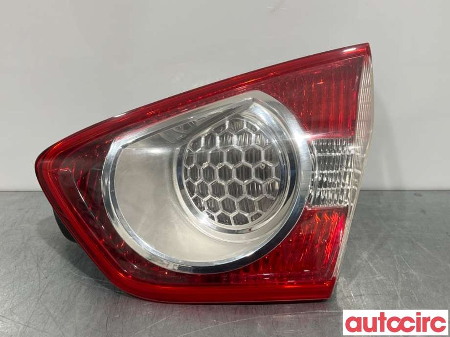 Baklykt høyre indre til Ford Kuga, 2008-2012 (Type I)  (FORD|1545446)