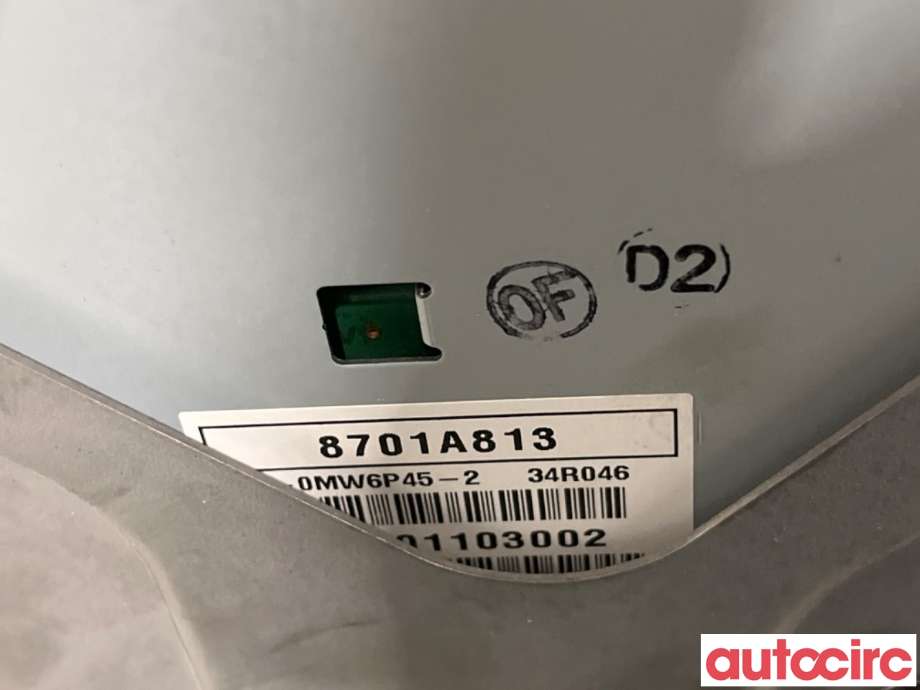 Bilstereo forsterker til Mitsubishi Outlander 2015-->> (Type III, Fase 2)  (MITSUBISHI|8701A813|CV-0MW6P45-2)