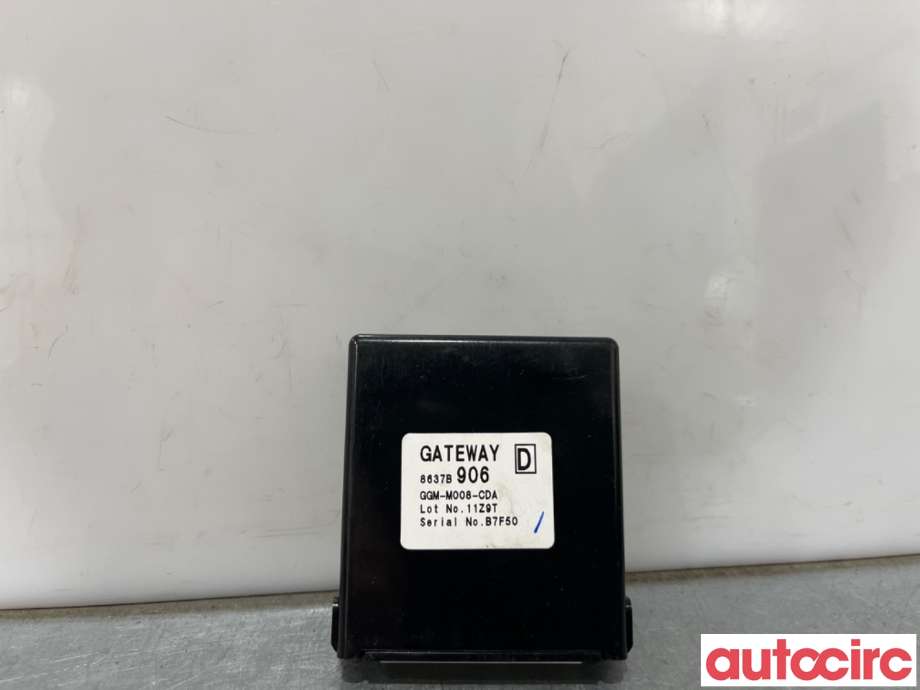 Diverse deler til Mitsubishi Outlander, 2015-->> (Type III, Fase 2)  (MITSUBISHI|8637D046)
