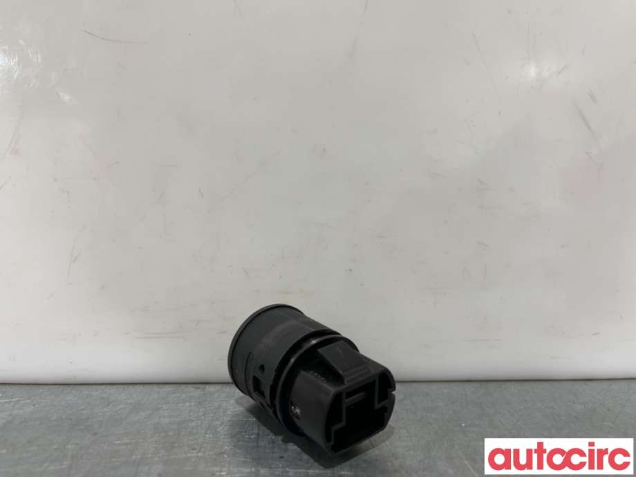 Bryter start/stopp til Renault Captur 2020-->> (Type II)  (RENAULT|251503211R|)