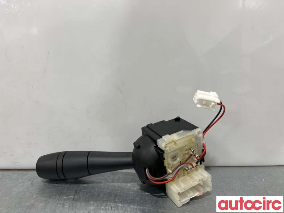Bryter blink til Renault Captur 2020-->> (Type II)  (RENAULT|255405718R|E106703251|255676085R)