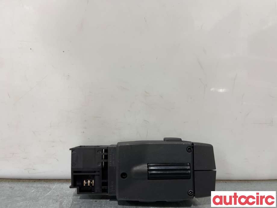 Bryter diverse til Renault Captur 2020-->> (Type II)  (RENAULT|255522448R|)
