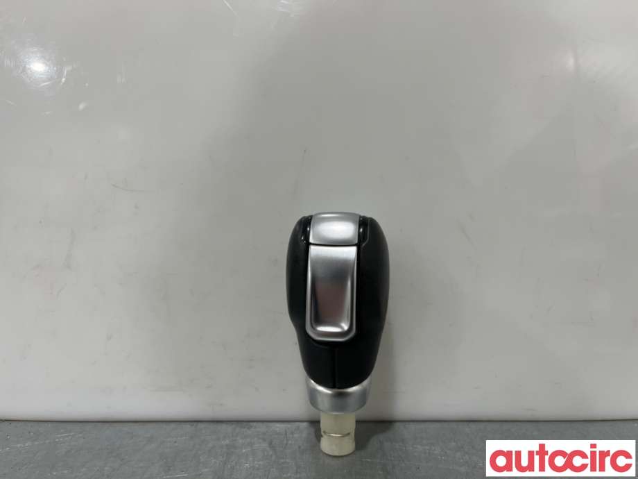 Diverse deler til Renault Captur 2020-->> (Type II)  (RENAULT|328659595R|)