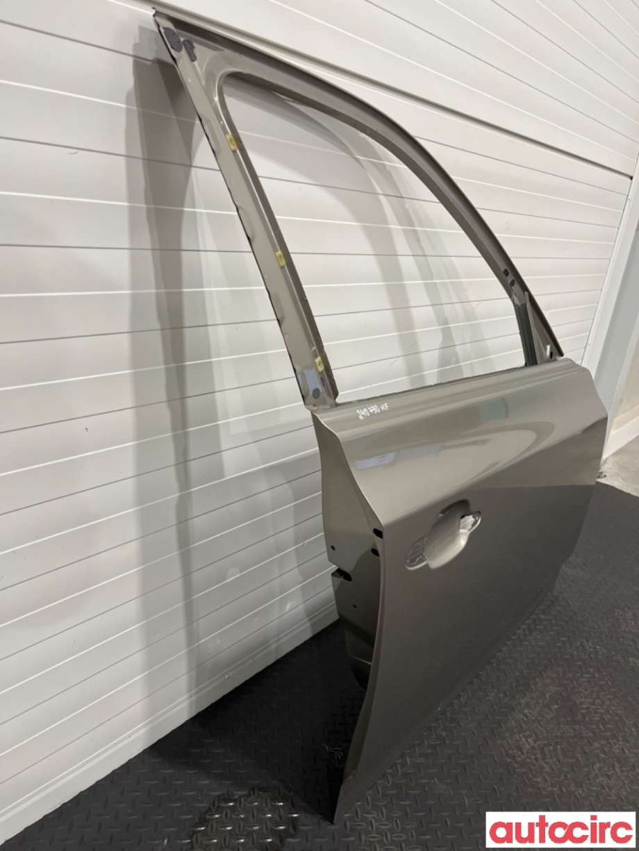 Dør høyre foran til BMW X3 2007-2010 (Fase 2) (E83) (E83) (BMW|41003451016)