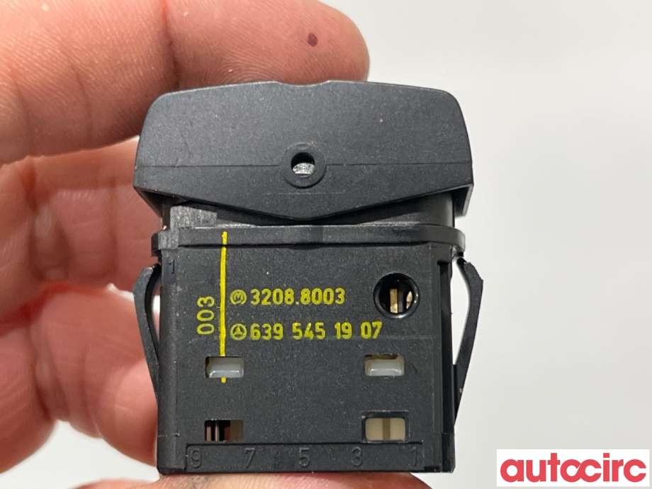 Bryter diverse til Mercedes Vito/Viano 2004-2010 (Fase 1) (W639) (W639) (MERCEDES|A6395451907|32088003|6395451907)