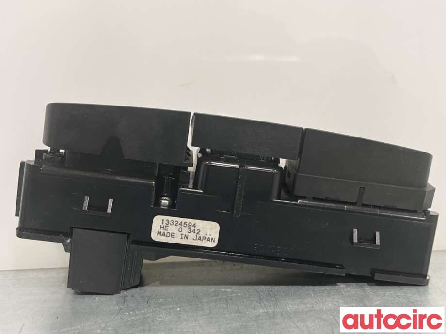 Bryter nødblink til Opel Insignia A 2009-2014  (OPEL|13324594|)