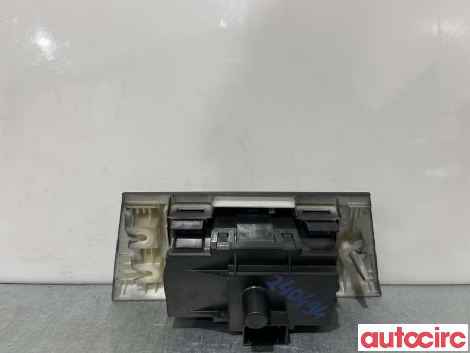 Bryter lys til BMW 3-Serie 2005-2011 (E90/E91/E92/E93) (E90/E91/E92/E93) (BMW|61316932796|33600201|6932796)