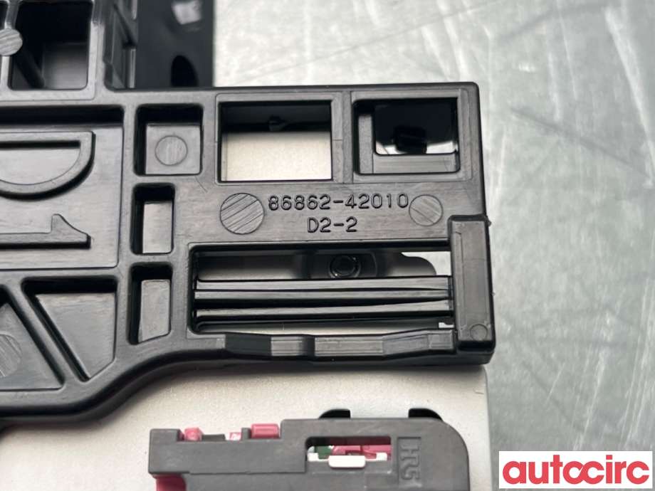 Bilstereo navigasjon til Toyota Corolla 2019-->>  (TOYOTA|868800D040||86862-42010)