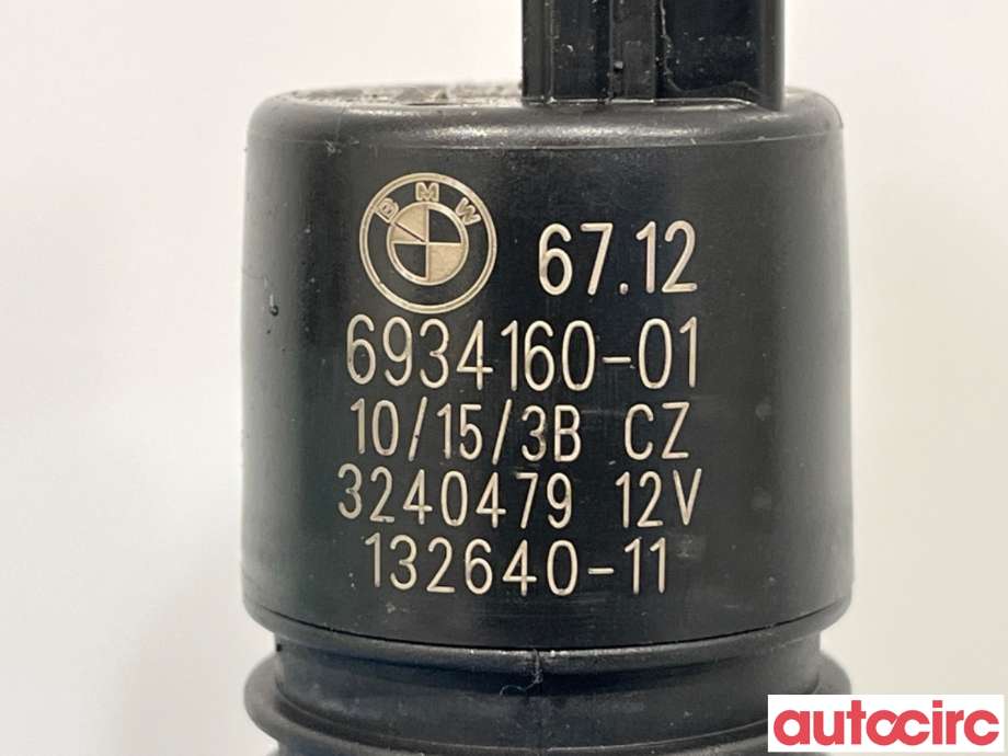 Spylerpumpe foran til BMW 5-Serie 2010-2017 (F10/F11) (F10/F11) (BMW|67126934160|)