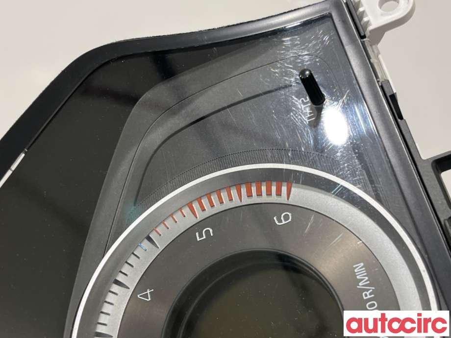 Instrumentpanel til Volvo XC70 2008-2013 (Type II, Fase 1)  (VOLVO|36001836|69799-610U)