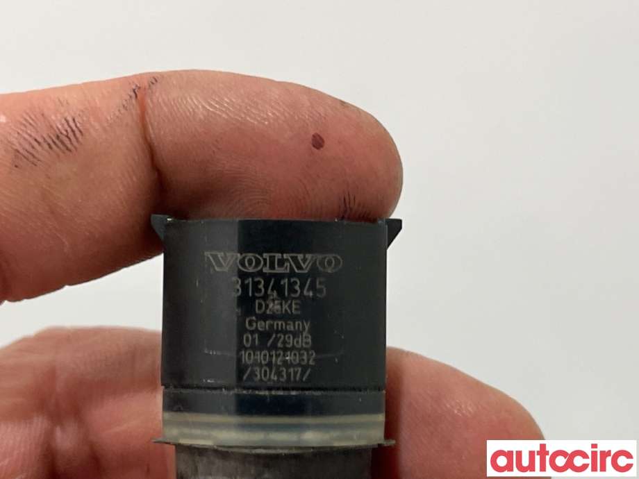 Parkeringssensor foran til Volvo XC70 2008-2013 (Type II, Fase 1)  (VOLVO|31341345|304317)