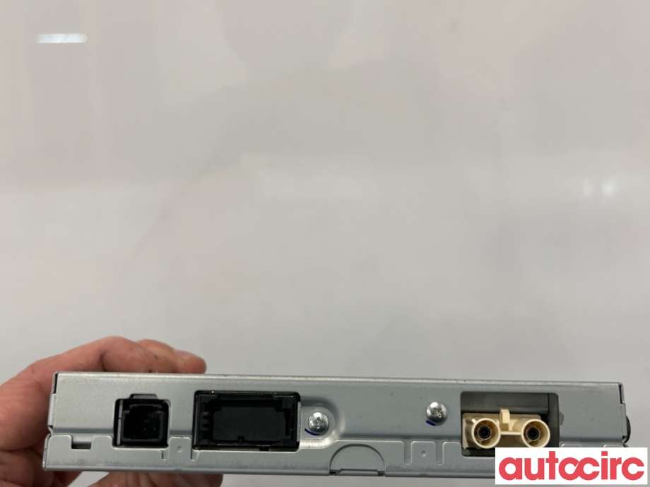 Bilstereo diverse til Volvo XC70 2008-2013 (Type II, Fase 1)  (VOLVO|31667303|CQ-0VE221DBL-T|31328586)