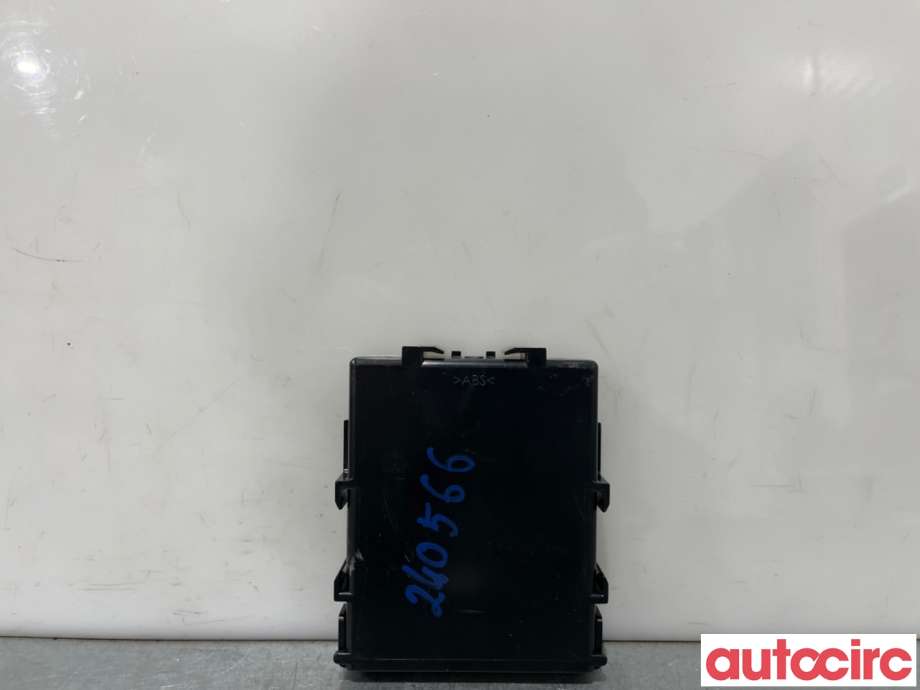 Diverse deler til Toyota Yaris 2020-->> (Type IV)  (TOYOTA|8911160140|232000-0580|89111-K0021)