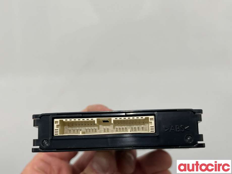 Diverse deler til Toyota Yaris 2020-->> (Type IV)  (TOYOTA|8911160140|232000-0580|89111-K0021)