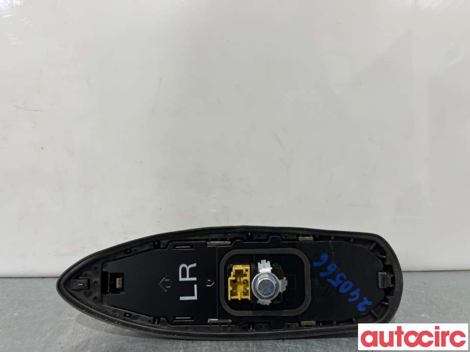 Antenne navigasjon til Toyota Yaris 2020-->> (Type IV)  (TOYOTA|876000D010|)