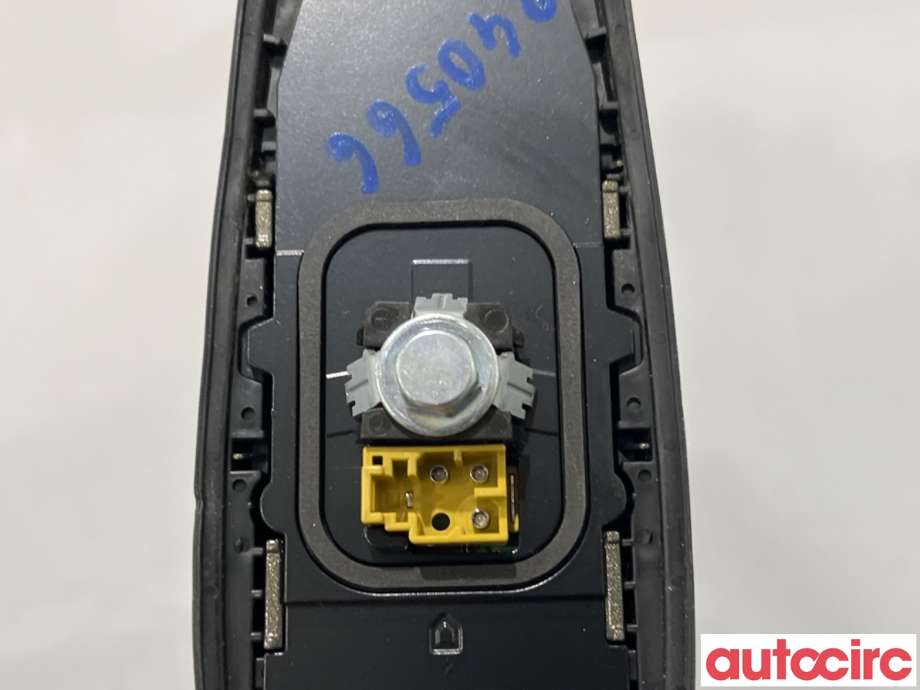 Antenne navigasjon til Toyota Yaris 2020-->> (Type IV)  (TOYOTA|876000D010|)
