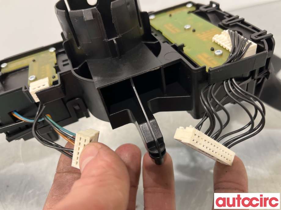 Bryter combi til Audi A4, Allroad 2009-2016 (Type I) (B8) (B8) (AUDI|4G8953502AD|)