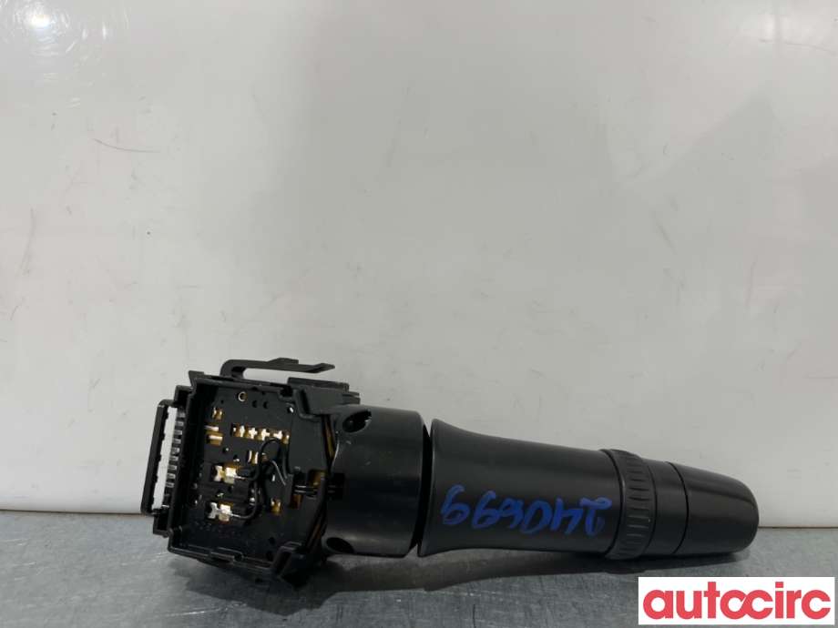 Bryter visker til Mitsubishi Outlander 2010-2012 (Type II, Fase 2) (MITSUBISHI|8612A021|)