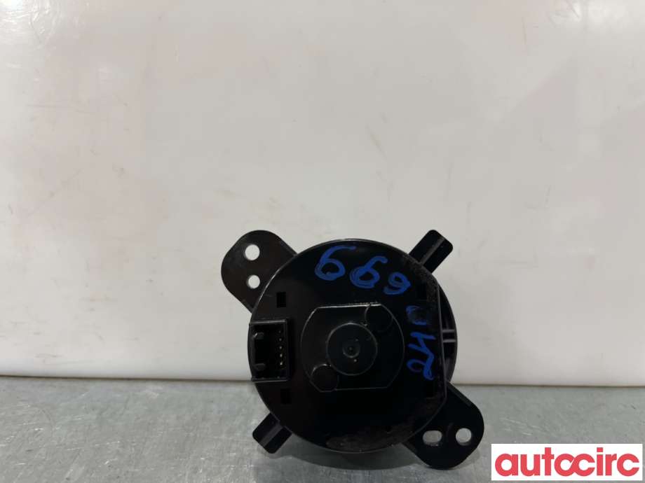 Bryter diverse til Mitsubishi Outlander 2010-2012 (Type II, Fase 2)  (MITSUBISHI|8604A008|)