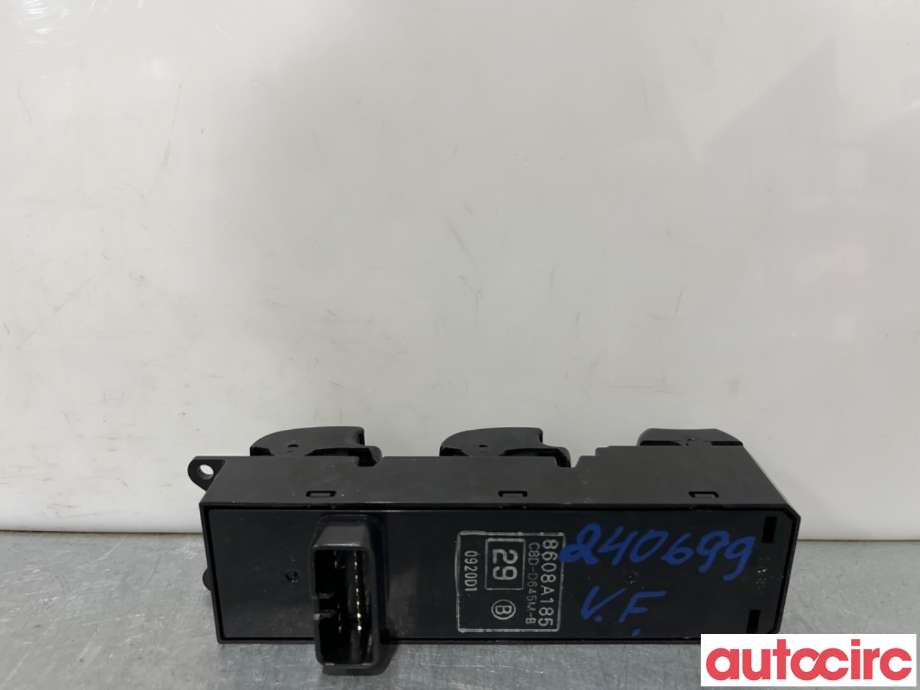 Bryter ruteheis til Mitsubishi Outlander 2010-2012 (Type II, Fase 2)  (MITSUBISHI|8608A185|)
