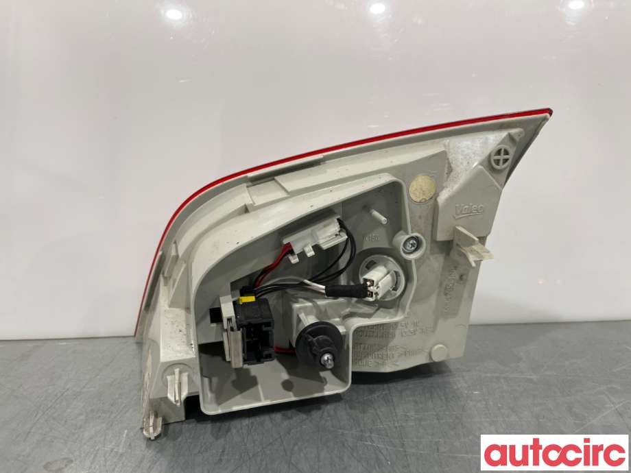Baklykt venstre indre til Peugeot 508 2014-2018 (Type I, Fase 2)  (PEUGEOT|6350LZ|9686780580)