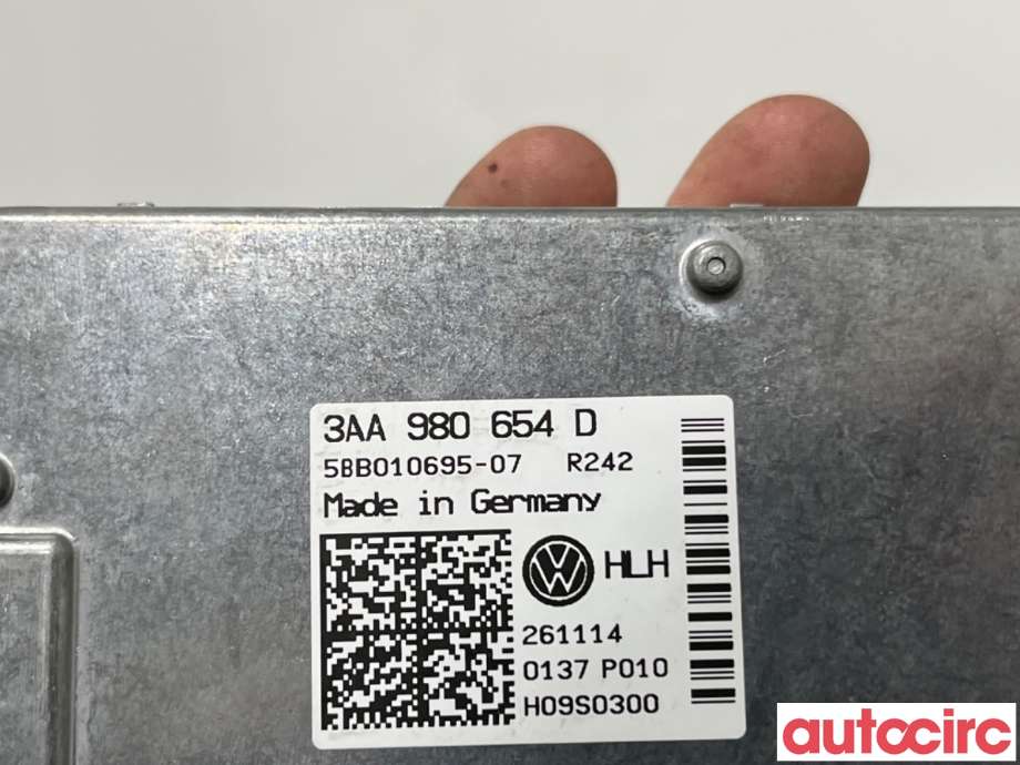 Kamera til VW Tiguan 2011-2016 (Type I, Fase 2)  (VOLKSWAGEN|3AA980654D|5BB010695-07)