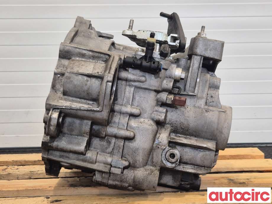Girkasse manuell 6-trinn til VW Caddy 2004-2010 (Type III, Fase 1)  (VOLKSWAGEN|02Q300012F|KXV)