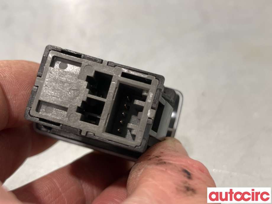Bryter Antispinn til Honda Civic 2012-2015 (Type IX, Fase 1) (HONDA|35300-TV0-003|)