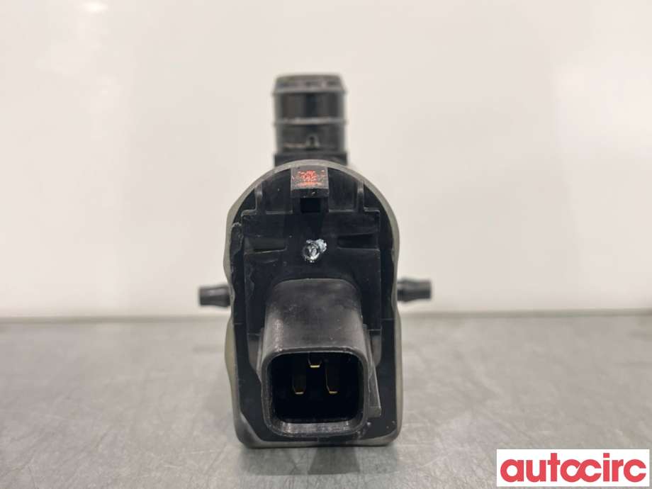Spylerpumpe foran til Kia Cee