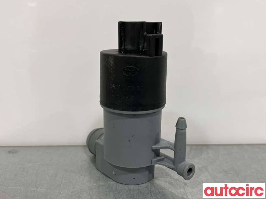 Spylerpumpe foran til Toyota Yaris 2014-2020 (Type III, Fase 2)  (TOYOTA|853300D120||85330-0D120)