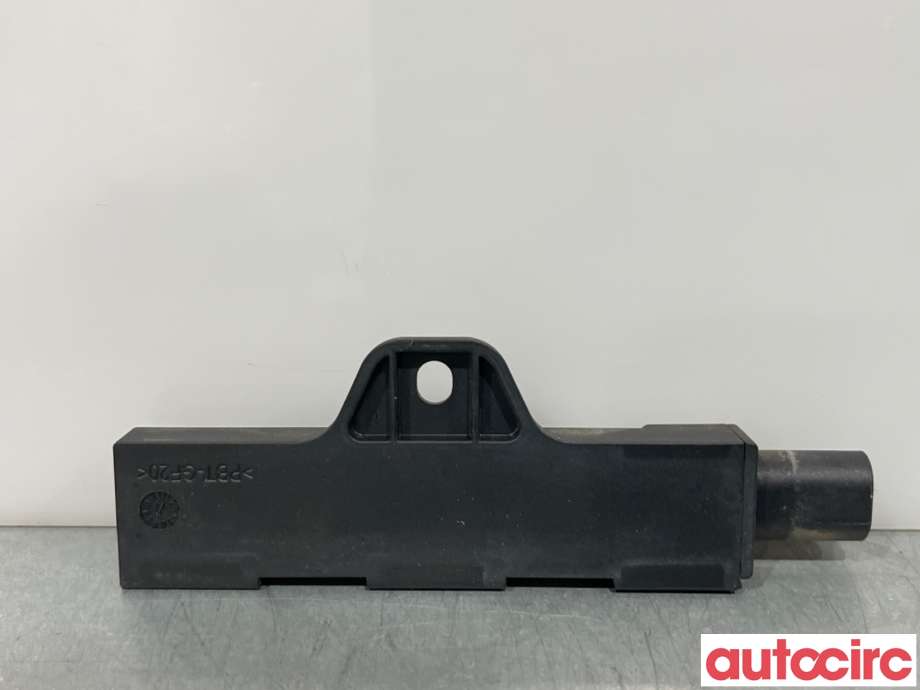 Antenne forsterker til BMW X5 2013-2018 (F15) (F15) (BMW|65209220831)